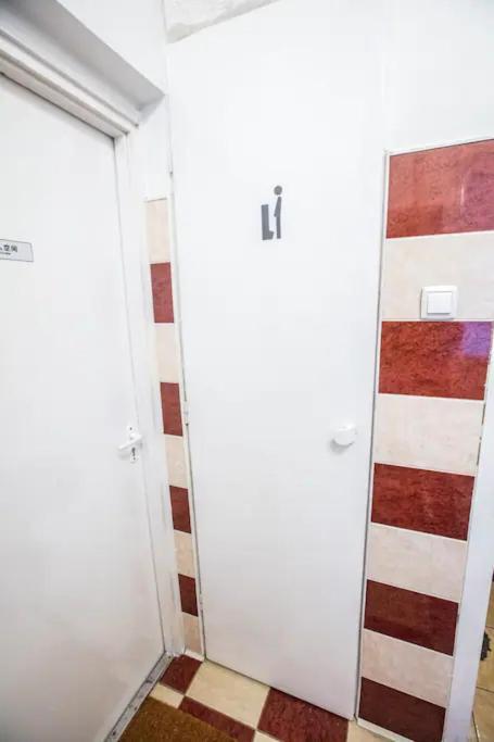 Keleti Apartment City Center Big Flat Bedroom Private Use Budapeste Exterior foto