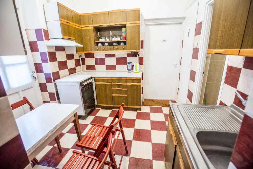 Keleti Apartment City Center Big Flat Bedroom Private Use Budapeste Exterior foto