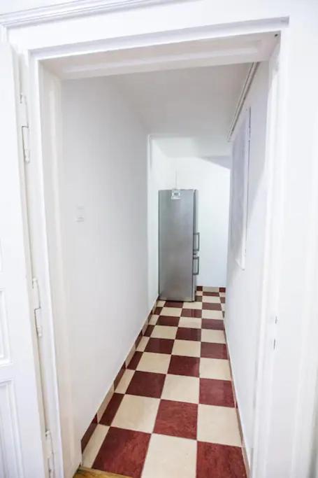 Keleti Apartment City Center Big Flat Bedroom Private Use Budapeste Exterior foto