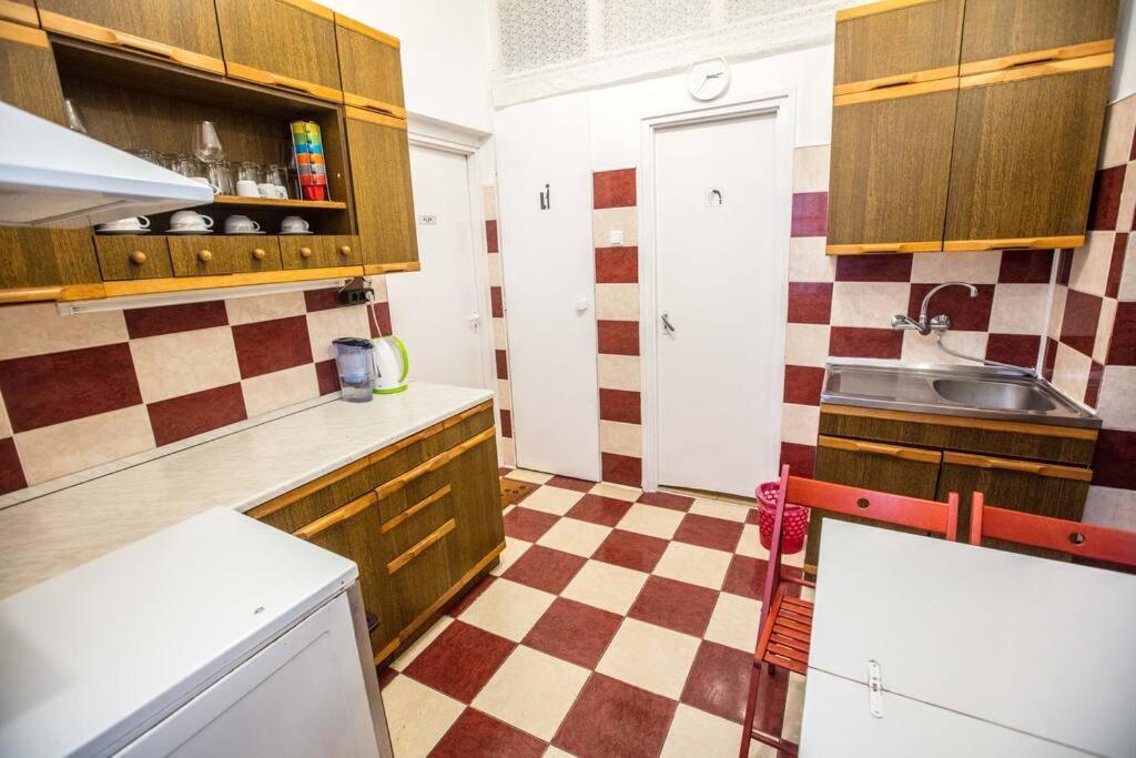 Keleti Apartment City Center Big Flat Bedroom Private Use Budapeste Exterior foto